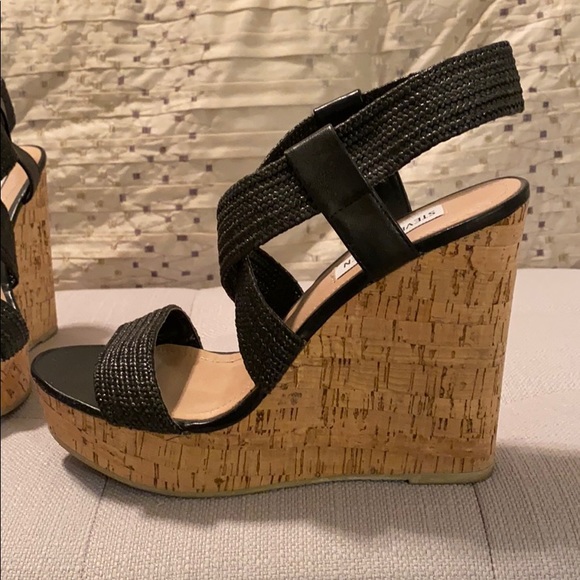 Wedge heels - Picture 2 of 2